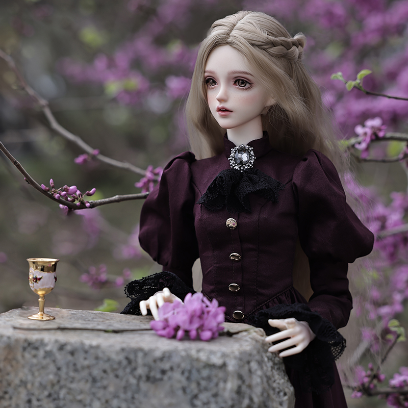 Elina-Vintage Aristocratic Pur - Vintage Fashion Dolls avaliação e preço