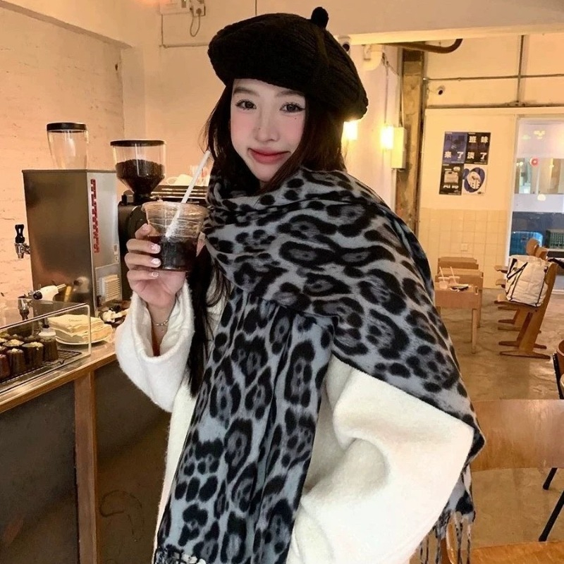 2025 novo retro seda leopardo  - Vintage Fashion In 2025 avaliação e preço