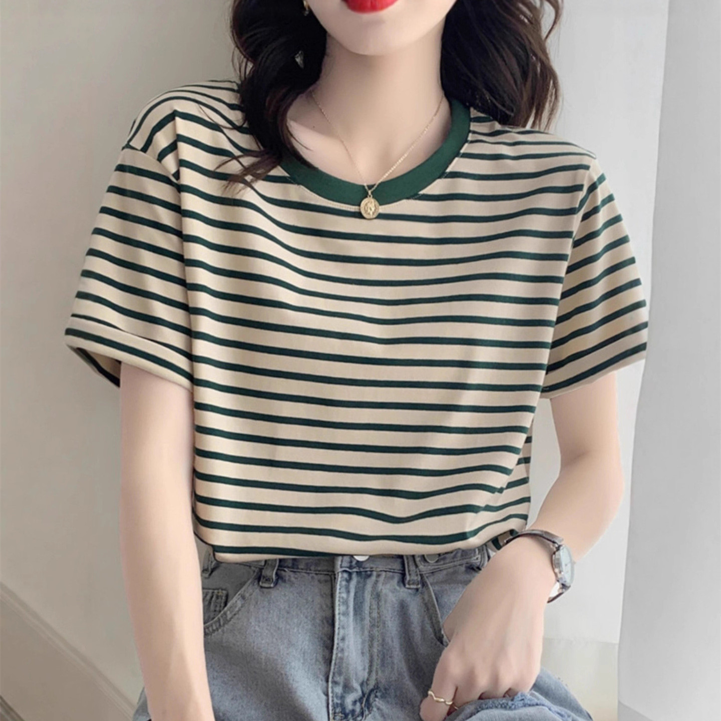 Camiseta Vintage Listrada Femi - Retro Vintage Korean Fashion avaliação e preço