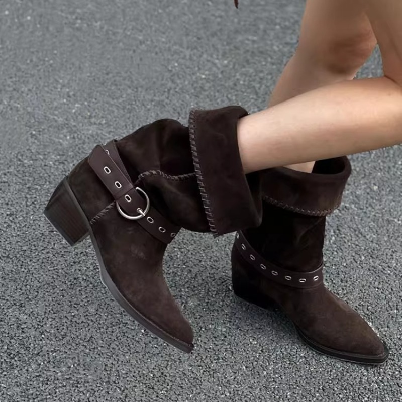 Botas Femininas de Designer, M - Vintage Fashion De avaliação e preço