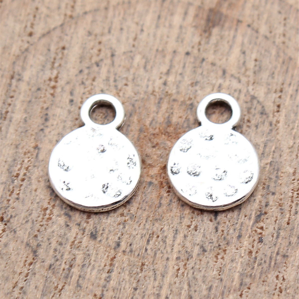 WYSIWYG 40 peças 11x8mm 3 Core - Vintage Fashion Words avaliação e preço